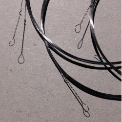 CORDE EN FER POUR CLAVECIN...